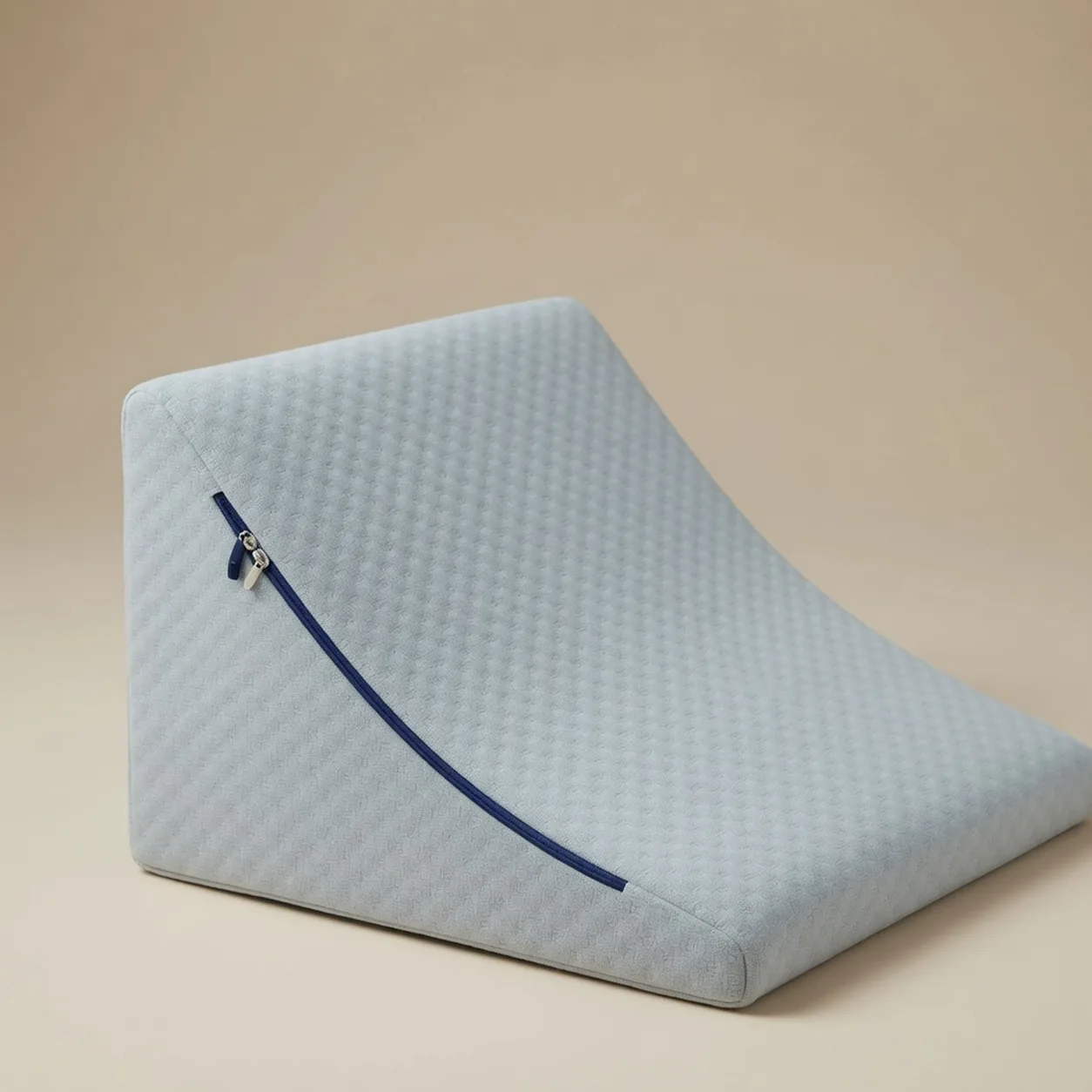 CoveWedge size and removable washable cover